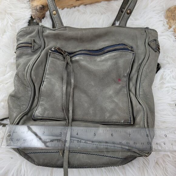 Zadig and Voltaire slouchy leather cargo bag - Picture 3 of 13